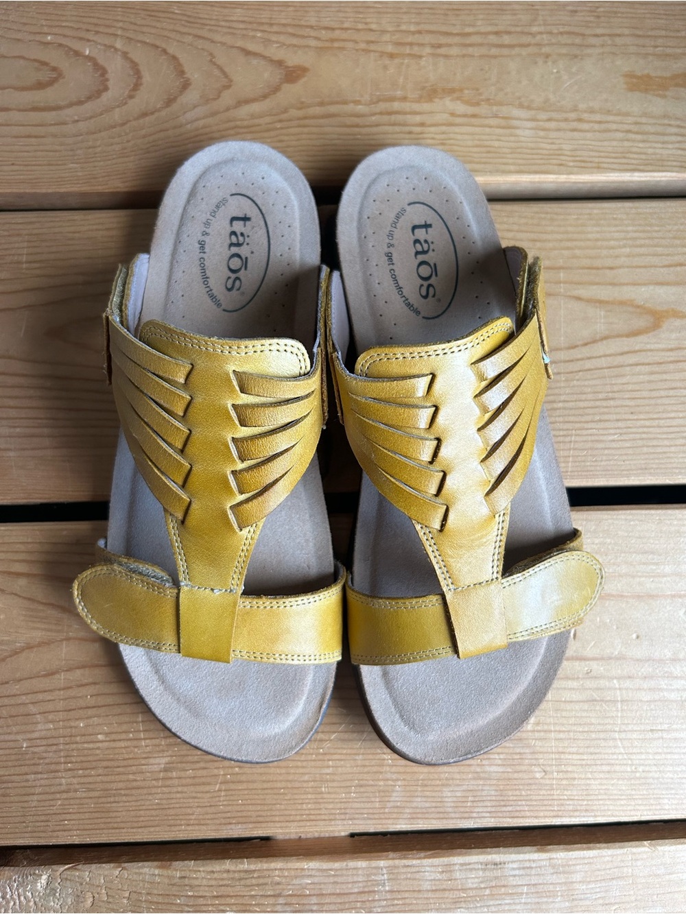 NEW Taos Footwear Yellow Slip-On Velcro Women's Sandals - Picture 3 of 9